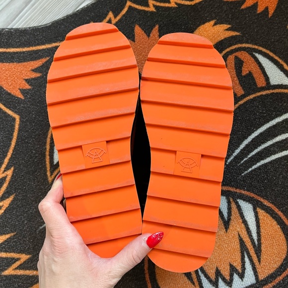 Strangecvlt lily jack o lantern slip on shoes - Picture 5 of 8